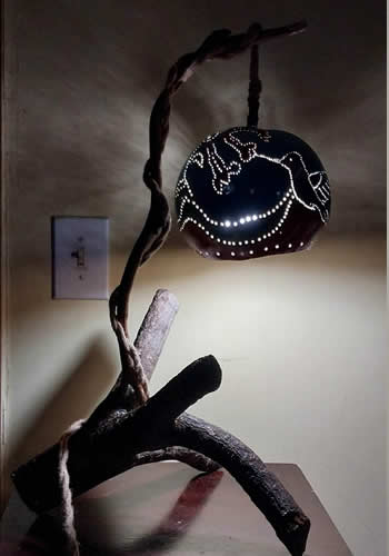 Artisan Hummingbird Lamp | Gourd Lamp | Island Art Bocas